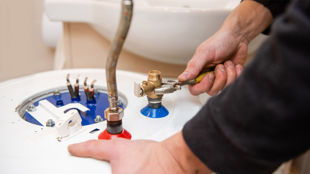 Water Heater Maintenance in Palmetto Estates